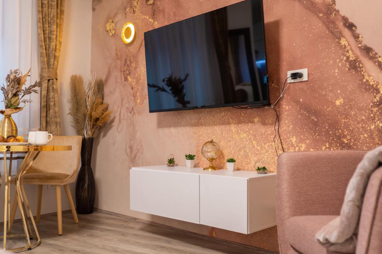 Cosy&private,30sec Walk To Mainsquare, Heart Of Zagreb